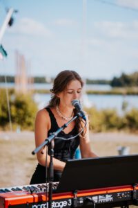 afbeelding 25 adoremusic bruiloft bas jan en hanna